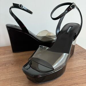 Nine West - Women’s Klear Black Wedge Sandal size 9.5